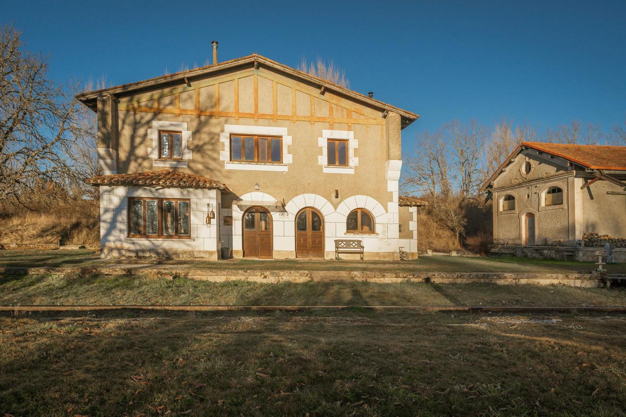 La Estacion De Rabanera Guest House Rabanera del Pinar ภายนอก รูปภาพ