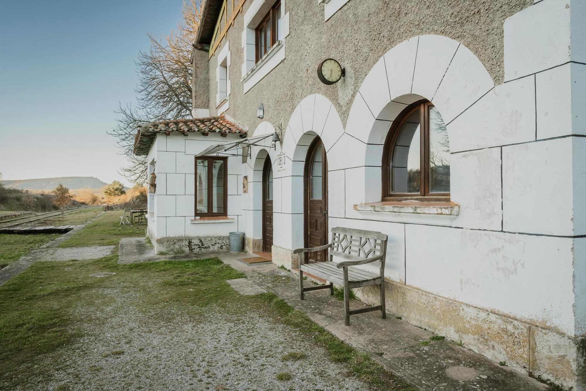 La Estacion De Rabanera Guest House Rabanera del Pinar ภายนอก รูปภาพ